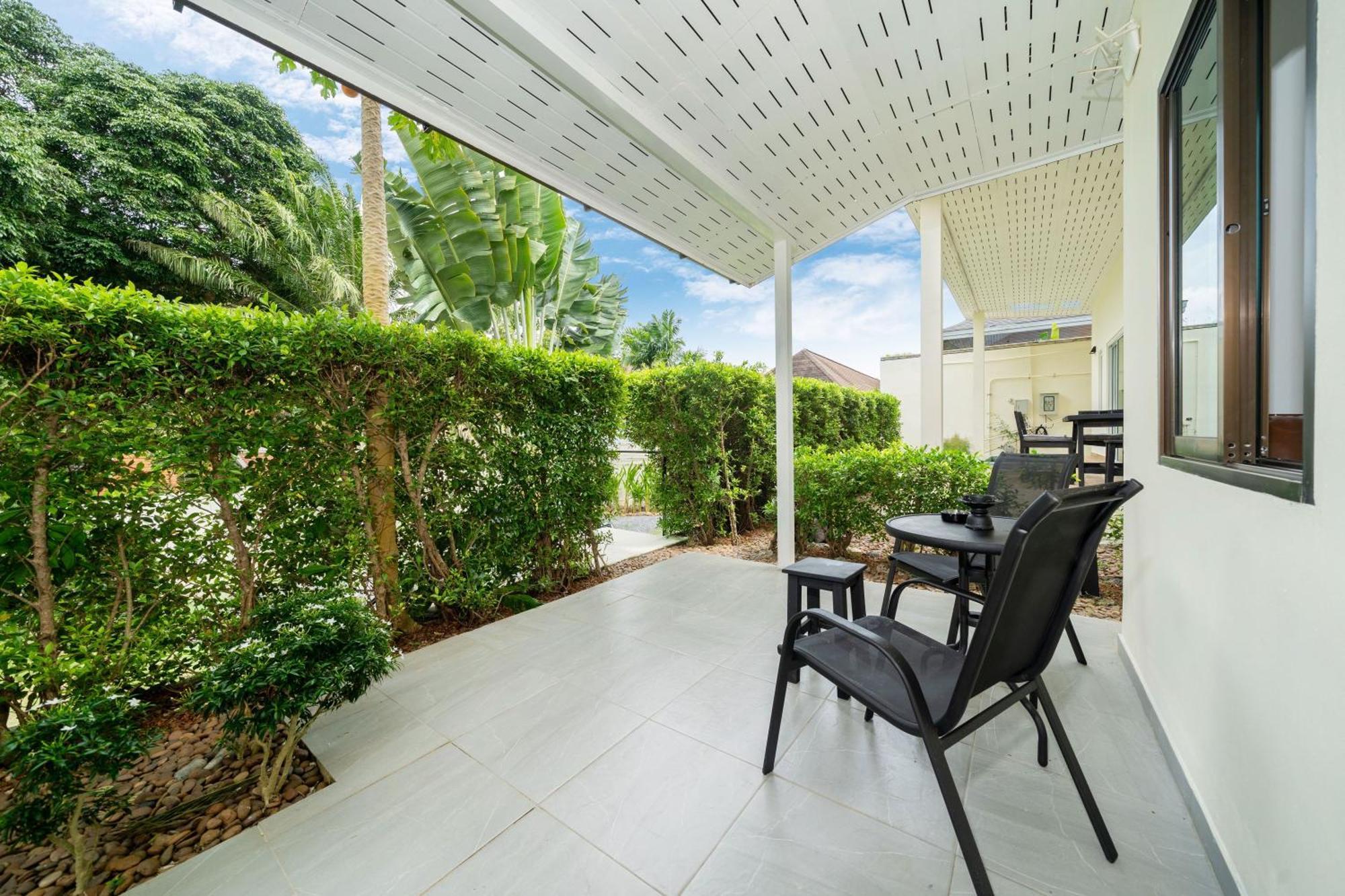 Oxavia Garden Oasis In Nai Harn - Your Private Tropical Garden With 3 Cabins And Jacuzzi Rawai Exteriér fotografie
