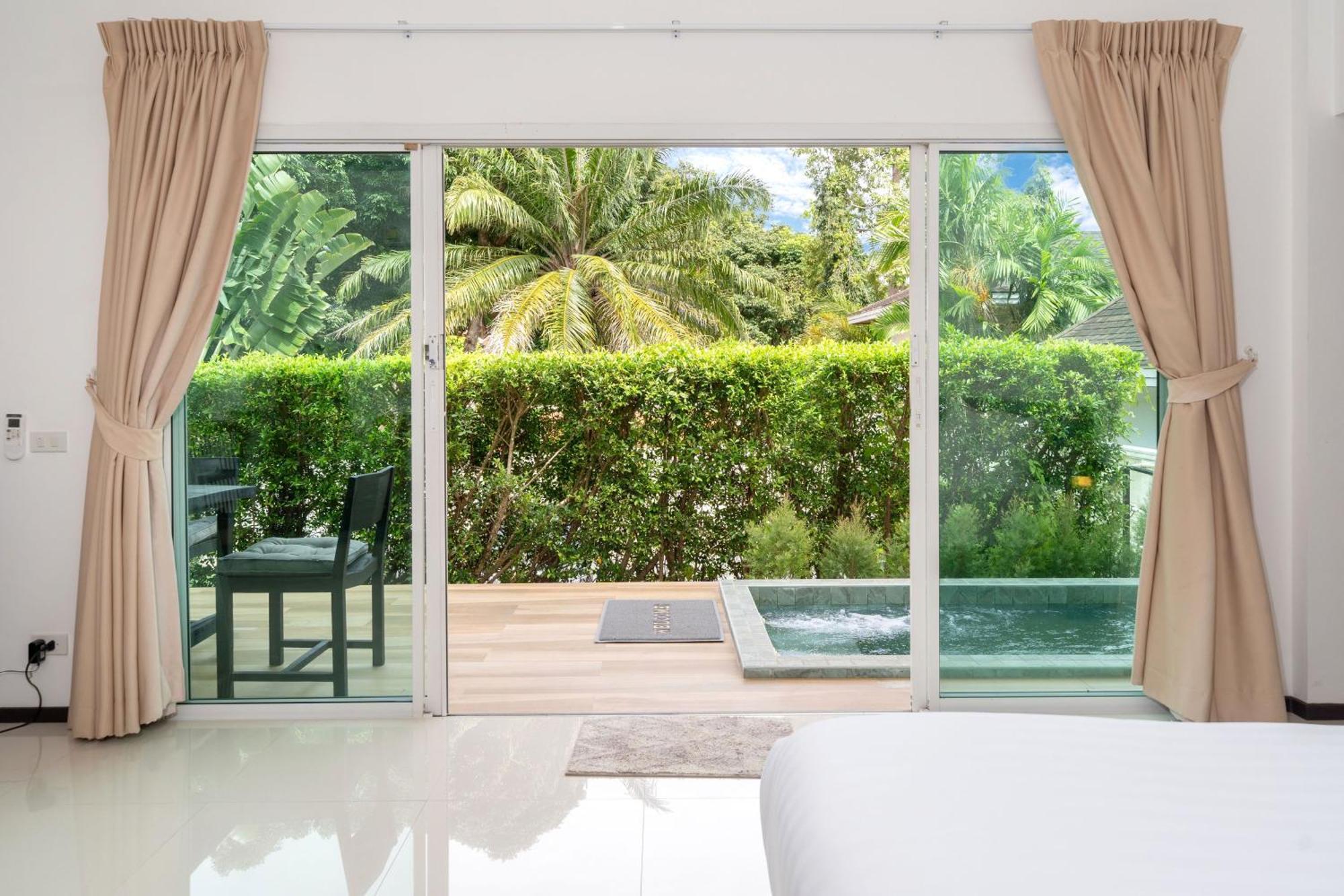 Oxavia Garden Oasis In Nai Harn - Your Private Tropical Garden With 3 Cabins And Jacuzzi Rawai Exteriér fotografie