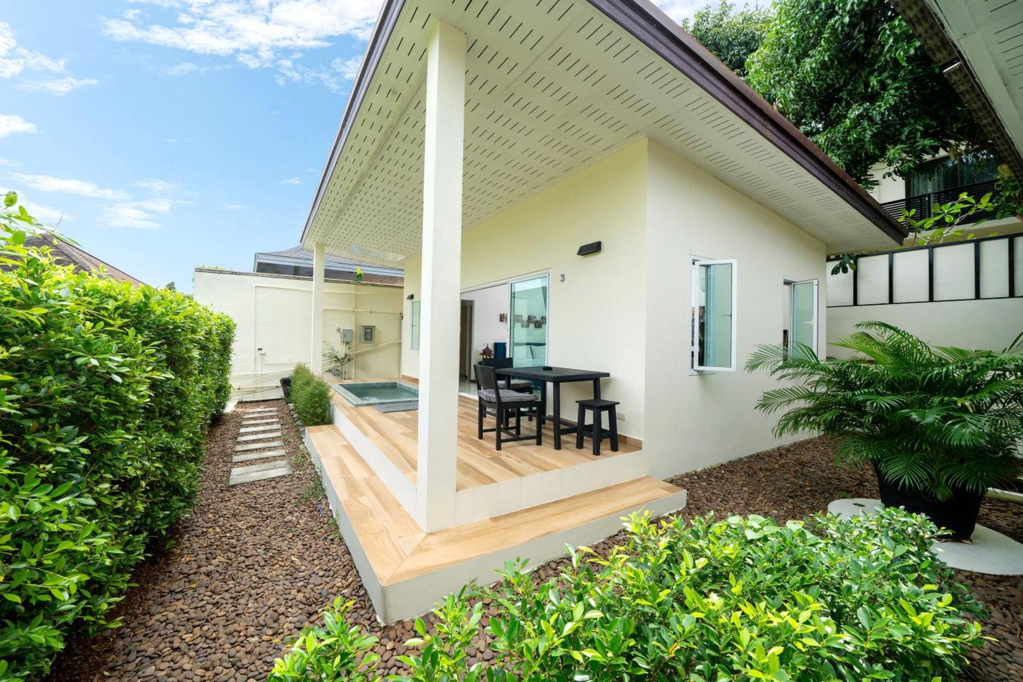Oxavia Garden Oasis In Nai Harn - Your Private Tropical Garden With 3 Cabins And Jacuzzi Rawai Exteriér fotografie